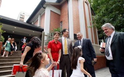 THOMAS MONSON